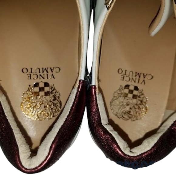 Vince Camuto White Leather Floral Lace-Up Claudinia Sneakers size 10W/40 - Picture 7 of 9